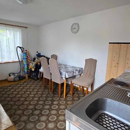Akacja Pokoje Z Lazienkami Apartment Ustka Luaran gambar