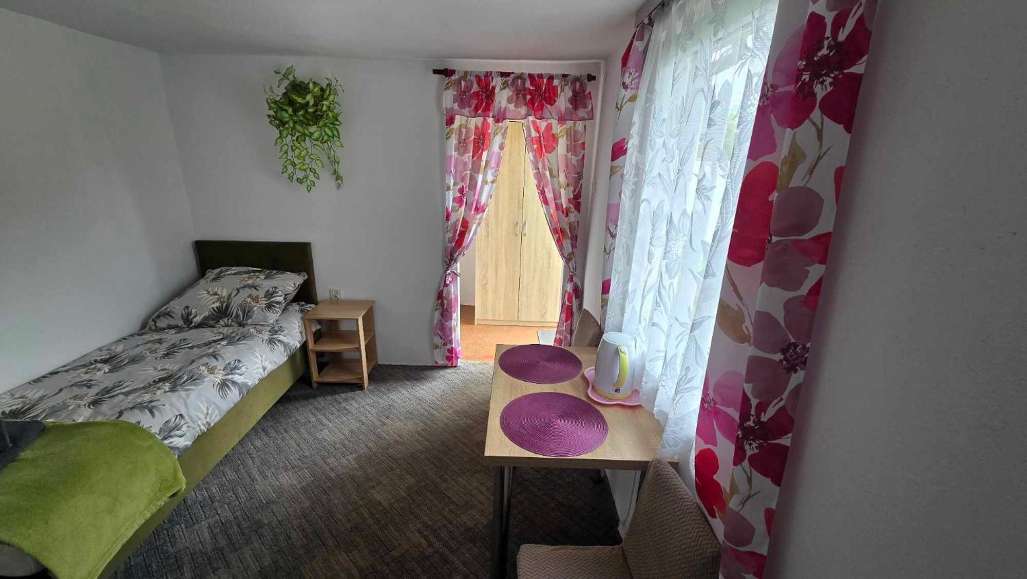 Akacja Pokoje Z Lazienkami Apartment Ustka Luaran gambar